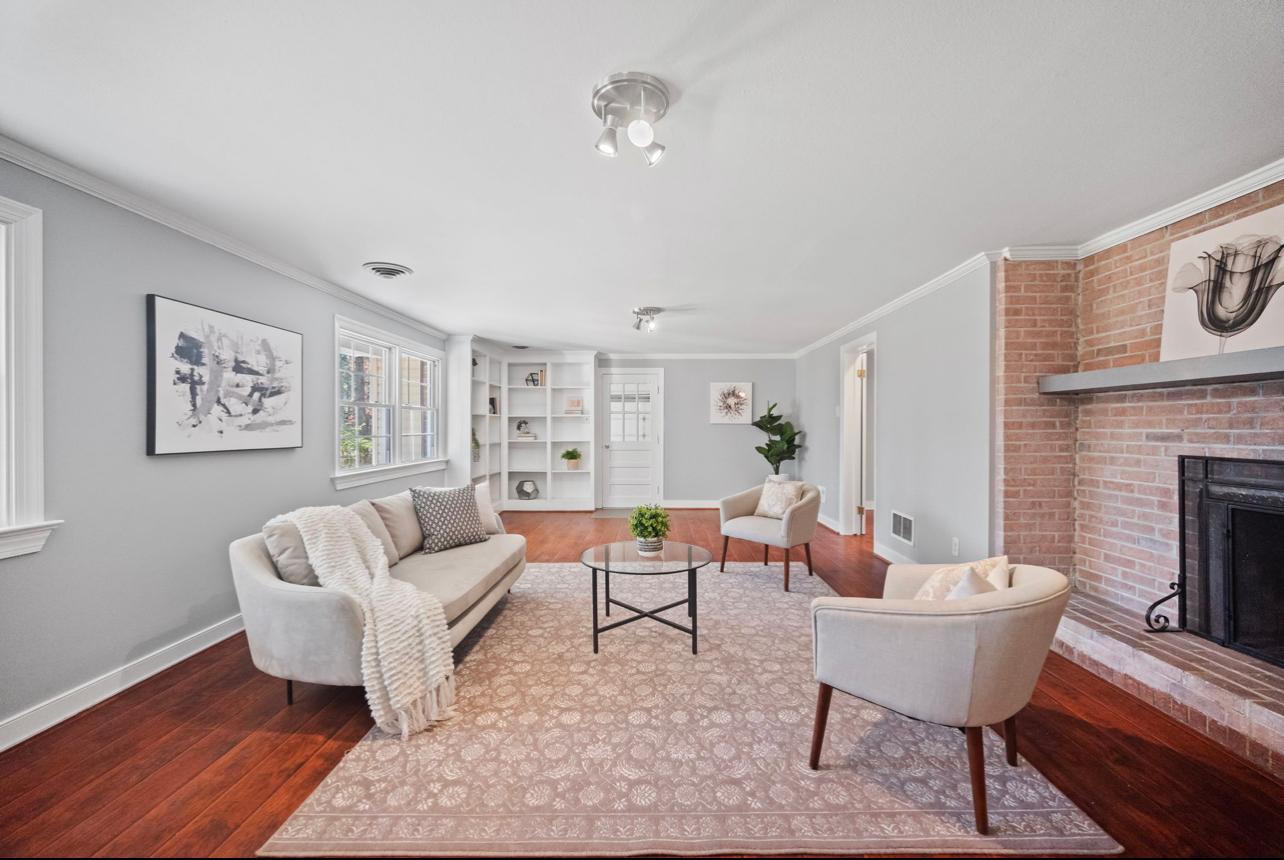 Living room repaint with neutral walls